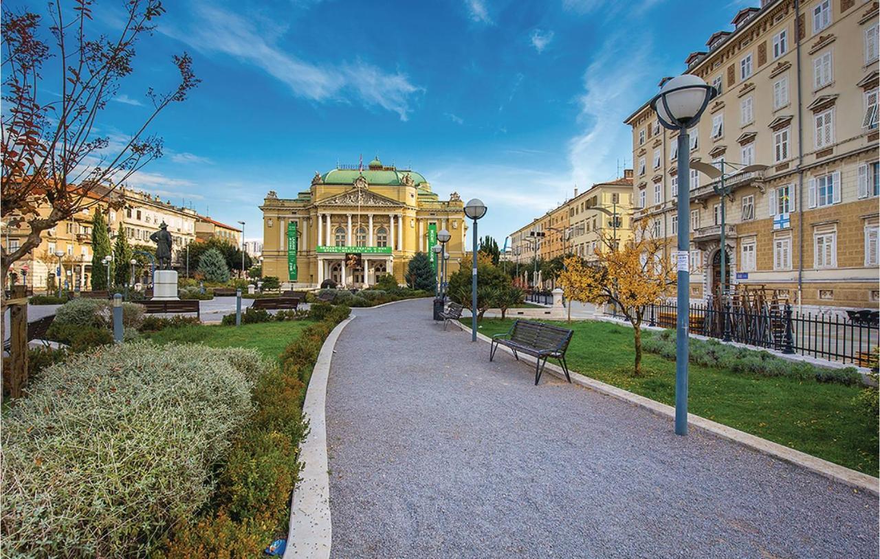 Lovely Apartment In Rijeka With House Sea View Exterior foto